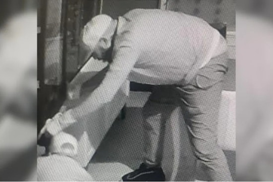 Memphis Police Hunt for Suspects in $10,000 Eyeglass Frame Heist, Public's Aid Sought