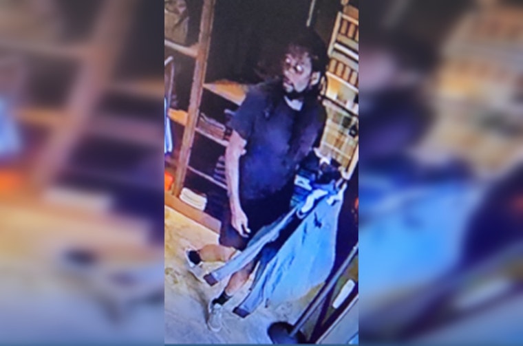 Metropolitan Police Seek Public's Help in Identifying Suspect in Northwest D.C. Retail Theft