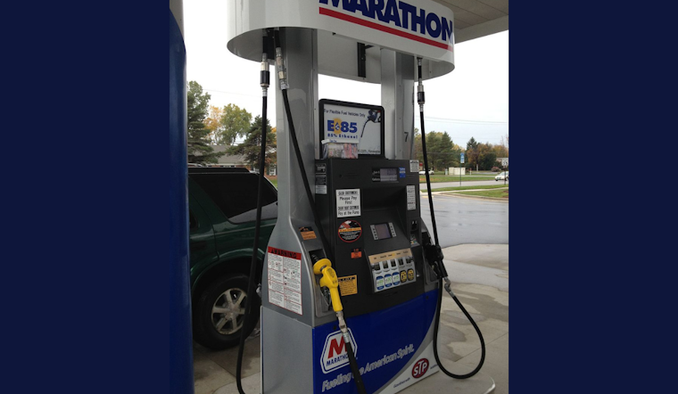 Michigan Sees Gas Prices Drop for Third Straight Week, Detroit Among Priciest as Flint Reports Cheapest Fuel