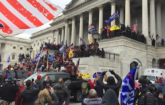 Mount Juliet Man Snagged by Feds, Charged with Assault and Civil Disorder in Capitol Riot