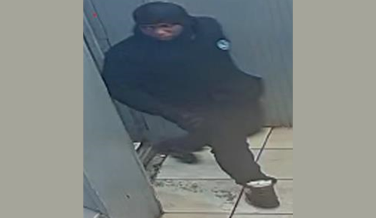 MPD Seeks Suspects in Northwest DC Armed Robbery, Offers $10,000 Reward for Information Leading to Arrest