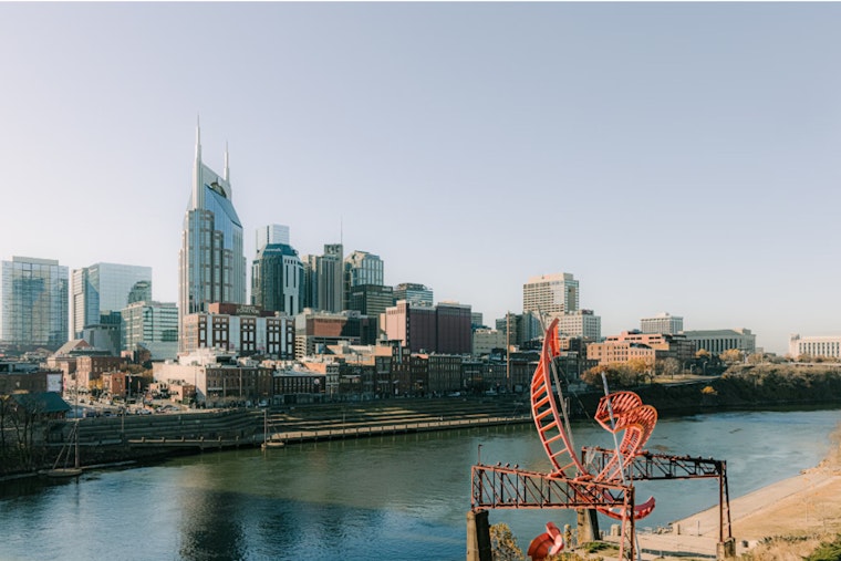Nashville Forecasts Sky-High Temperatures, Warns Residents of Unhealthy Ozone Levels