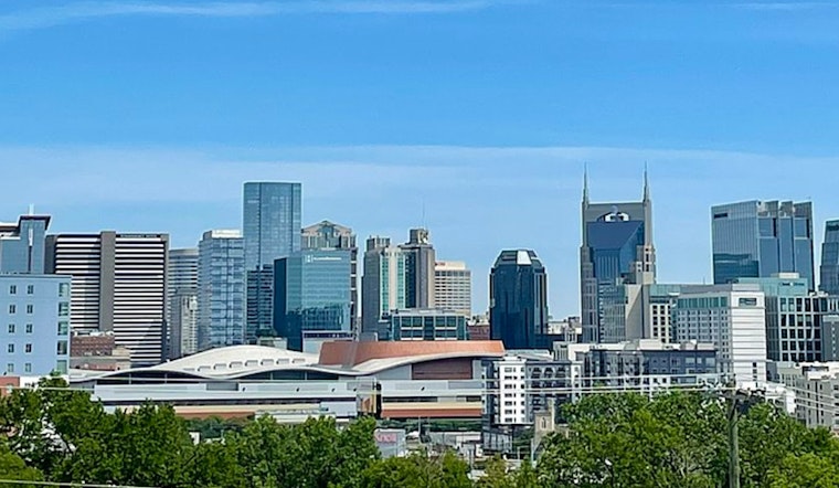 Nashville Hit by 'Code Orange' Air Quality Alert Amid Soaring Heat, Residents Advised to Limit Outdoor Activities