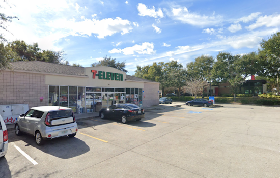 No Injuries After Car Plows Into Lake Mary 7-Eleven, Driver Cooperates With Police