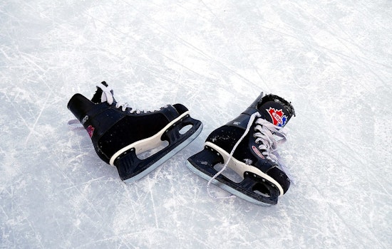 Northbrook Park District Skating School Invites Chicagoland Youth to the Ice