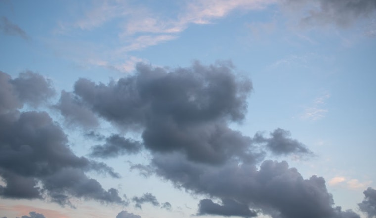 Oahu Anticipates Strong Trade Winds and Showers, Minor Coastal Flooding Expected with Full Moon