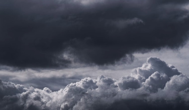 Oahu Embraces Steady Trade Winds and Dry Conditions with Potential for Increased Rainfall Towards Weekend