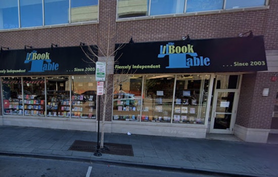 Oak Park's Beloved Book Table to Close After 21 Years
