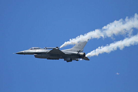 Ohio Air National Guard F-16 Jet Jettisons Fuel Tanks Over Michigan, Triggers Explosion in Lake Huron