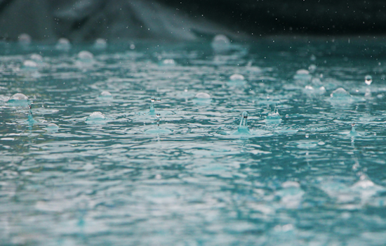 Orlando Braces for Wet Weekend as Tropical Depression Approaches Florida's East Central Coast