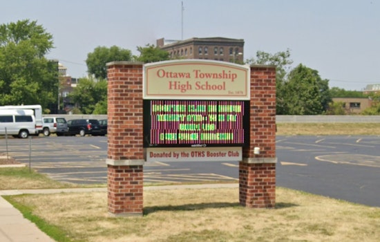 Ottawa Township High School Sends Students Home Early Due to Shortage of Certified Lunch Staff