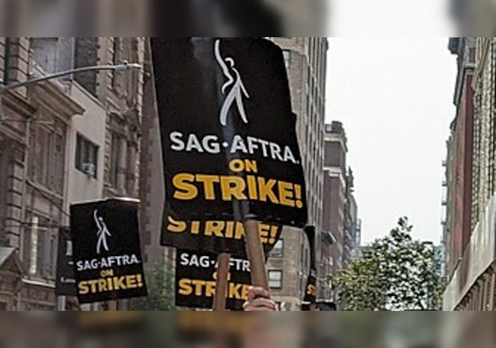 Over 300 SAG-AFTRA Members Demand AI Protections Amid Hollywood Protests