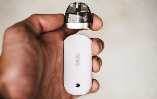 Palm Beach County Schools to Install Vape Detectors in Pilot Program to Deter Student Vaping