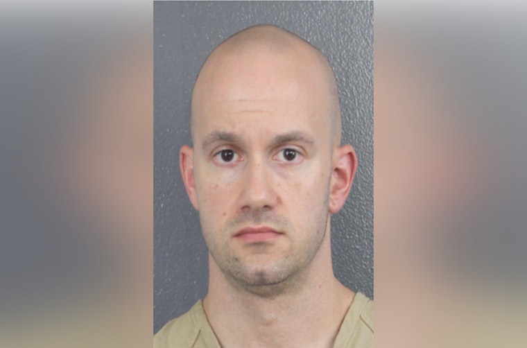 Palm Beach Gardens Fitness Trainer Charged With Video Voyeurism at Sawgrass Mills Mall