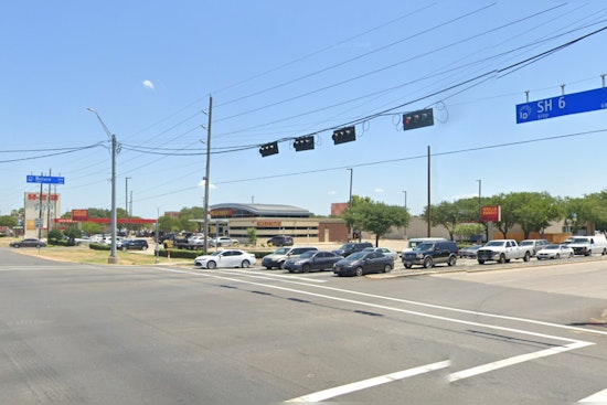 Pedestrian Fatally Struck by Vehicle on Highway 6 in West Houston, Causes Southbound Lane Closures