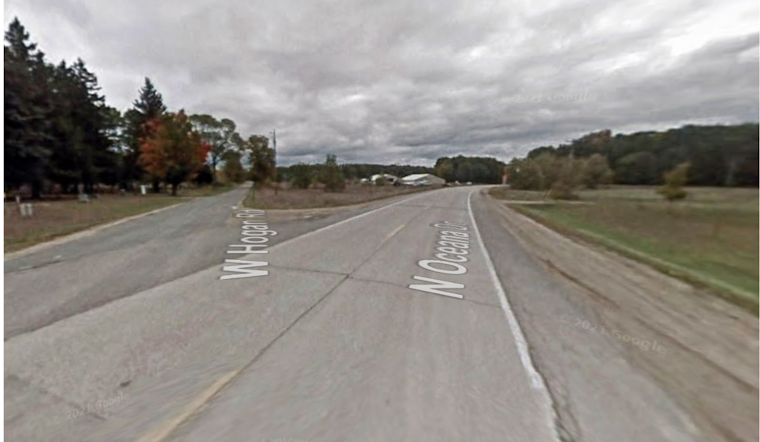 Pentwater Tragedy: 72-Year-Old Bicyclist Fatally Struck by SUV, MSP Investigates Cause
