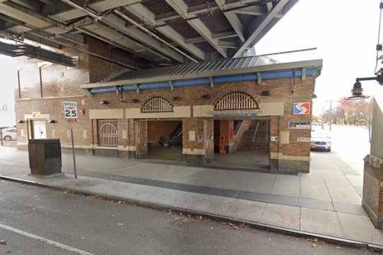 Philly Transit Workers Rescue Cat Family at 63rd Street Station