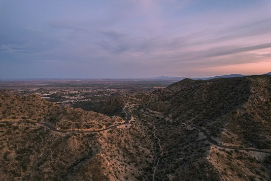 Phoenix Braces for Warm Week with Chances of Sporadic Thunderstorms, Says National Weather Service