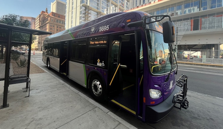 Phoenix Unveils Hybrid Buses in Push for Zero-Emissions Fleet by 2040