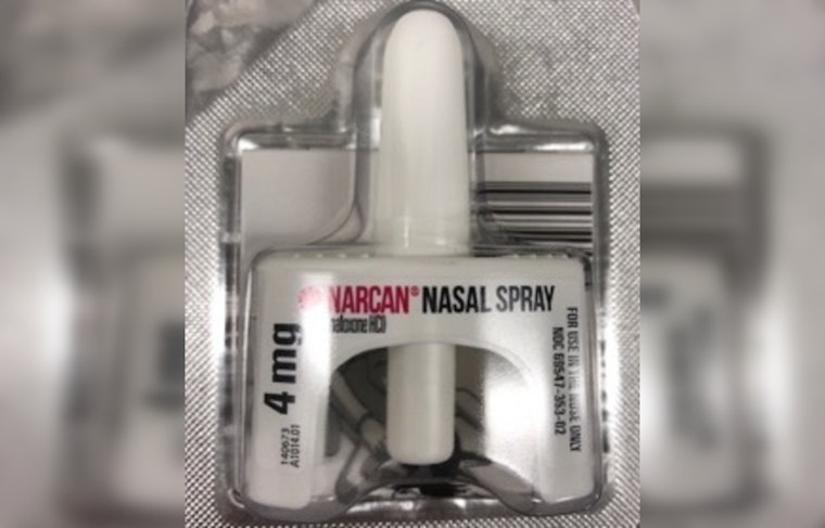Pierce County Deputy Swiftly Administers Narcan, Saving Overdose Victim During Traffic Stop