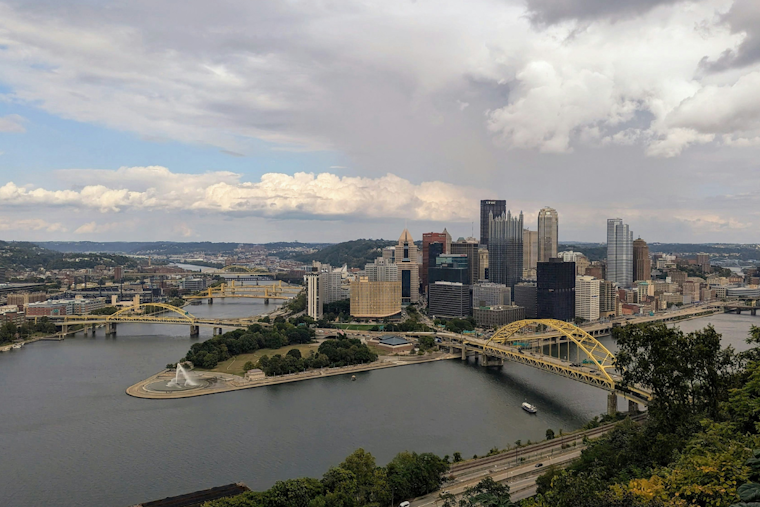 Pittsburgh Braces for Scattered Showers Today, Clearer Skies on the Horizon for Sunday