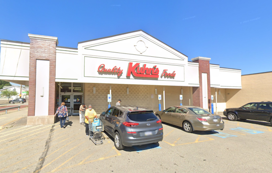 Pittsburgh Market Scene Turns Confrontational as Security Guard Discharges Weapon