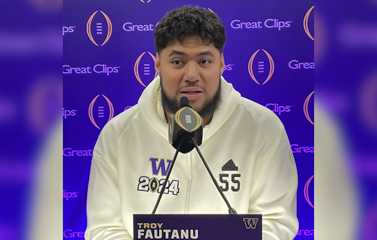 Pittsburgh Steelers' Rookie Troy Fautanu Sidelined with MCL Sprain Following Preseason Game against Houston Texans