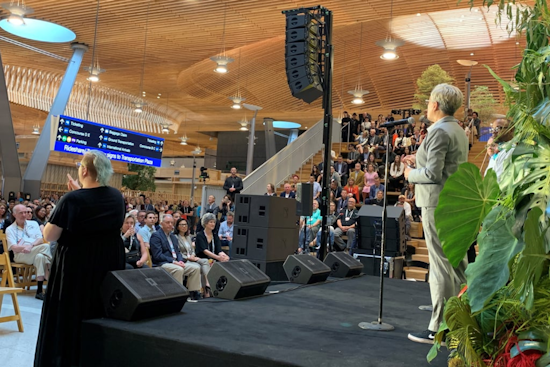 Portland International Airport Debuts Sustainable New Main Terminal with Governor Tina Kotek's Seal of Approval