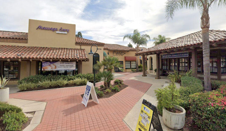 Rancho Bernardo Jewelry Store Hit by Hammer-Wielding Robber, San Diego Police Seek Suspect