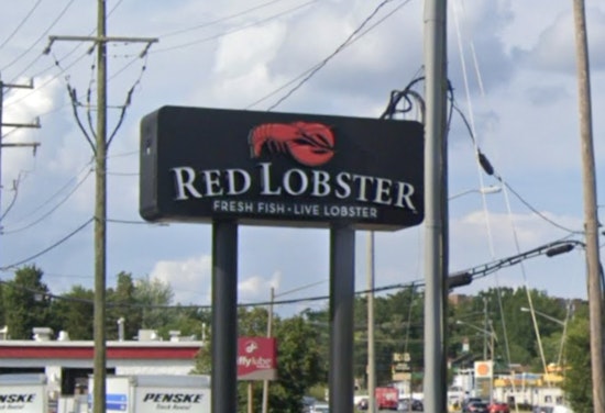 Red Lobster to Potentially Close Three Illinois Locations Amid Nationwide Retreat During Bankruptcy Proceedings