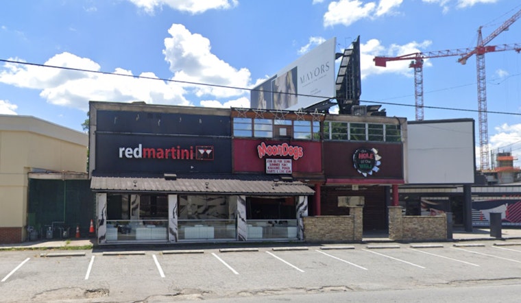 Red Martini Lounge in Atlanta's Buckhead Evicted, Items Looting Occurs as Public Watches