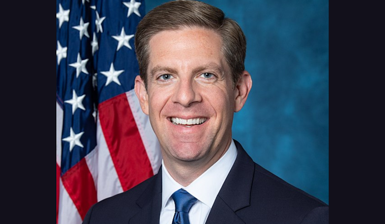 Rep. Mike Levin Praises Border Patrol's Zero Migrant Street Releases Achievement in San Diego Sector Amid Calls for Comprehensive Reform