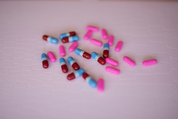 Revolutionary AI-Crafted Antibiotic Triumphs Against Superbugs in UT Austin Breakthrough