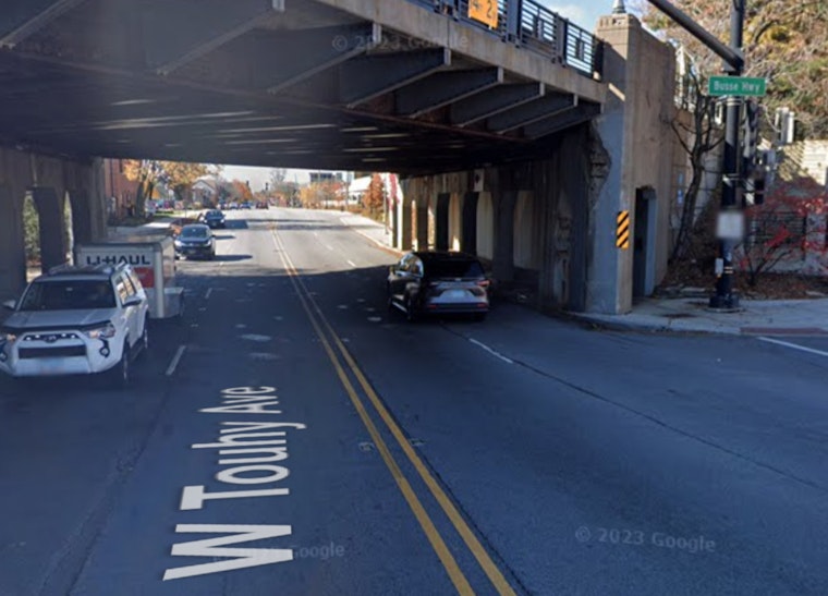 Road Rage Escalates to Gunfire During Rush Hour in Park Ridge, Authorities Search for Suspect