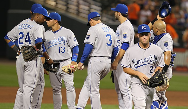 Royals Catch Guardians for First in AL Central Following Key 6-1 Victory Amid Rain-Delayed Game