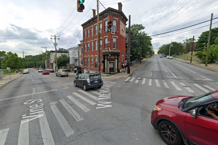 Rumpke Driver Robbed and Assaulted at Gunpoint in Cincinnati's Clifton Area, Police Seek Suspect