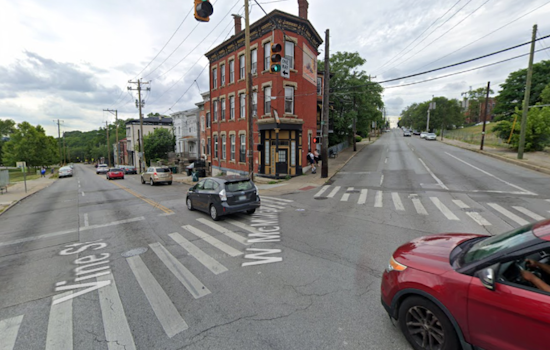 Rumpke Driver Robbed and Assaulted at Gunpoint in Cincinnati's Clifton Area, Police Seek Suspect