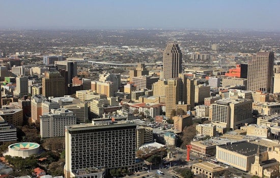 San Antonio Braces for Sizzling 100-Degree Days as Heat Wave Takes Hold