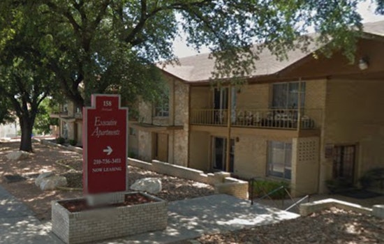 San Antonio Firefighters Douse Blaze at Vacant Apartment Complex, Squatters Suspected
