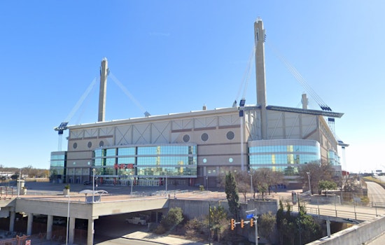 San Antonio's Alamodome Concert Goers Gear Up for Def Leppard and Journey, Parking Solutions in Place
