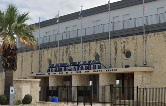 San Antonio's Lanier High School Football Team Kicks Off Season Preparations with Spirited Midnight Practice