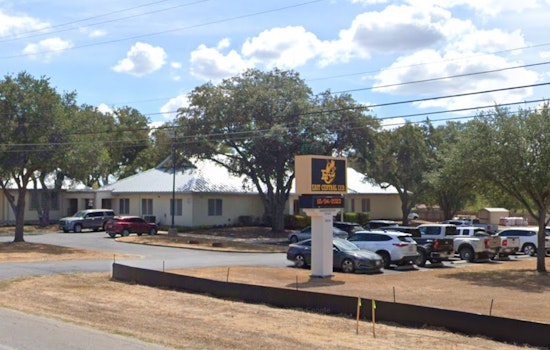 School Bus Collision with 18-Wheeler in Bexar County Leaves No Severe Injuries