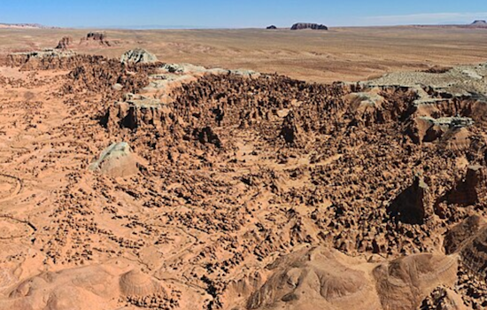 Search Intensifies for Missing 64-Year-Old Hiker Near Little Wild Horse Canyon, Utah