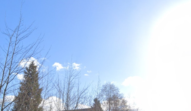 Seattle Braces for a Mixed Bag of Sunshine and Clouds with Temperatures Peaking at 81°F
