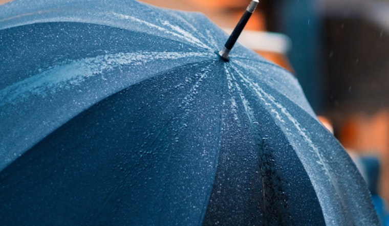 Seattle Braces for Wet Weekend with Steady Rain and Strong Winds Expected