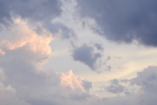Seattle Weather Update, Sunny Days Ahead with Weekend Showers and Thunderstorms Possible