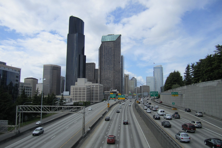 Seattle's I-5 Reopens After Standoff with Armed Man Disrupts Traffic, Suspect in Custody