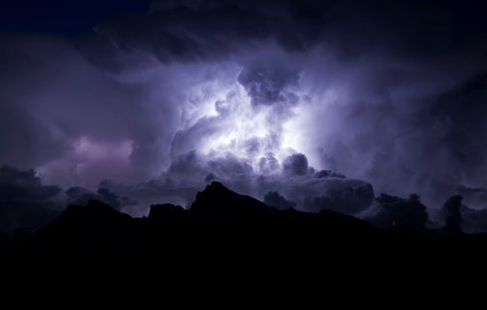Sierra Thunderstorms Offer Slight Relief as Sacramento Valley Swelters Under Persistent Heat