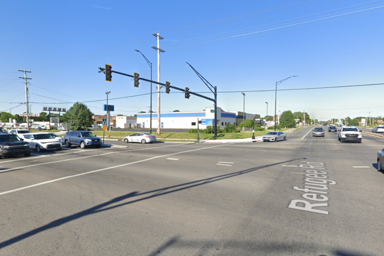 Southeast Columbus Struck by Tragedy, Motorcyclist Killed in Late-Night Crash on Refugee Road