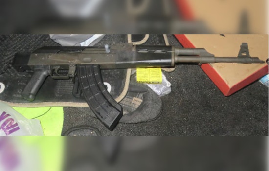 Springfield Police Seize Illegal Firearms, Arrest 19-Year-Old on Multiple Charges After Roosevelt Avenue Disturbance
